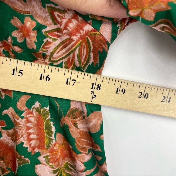 NWT JODIFL green pink floral short puff sleeve top Sz M - Picture 6 of 8